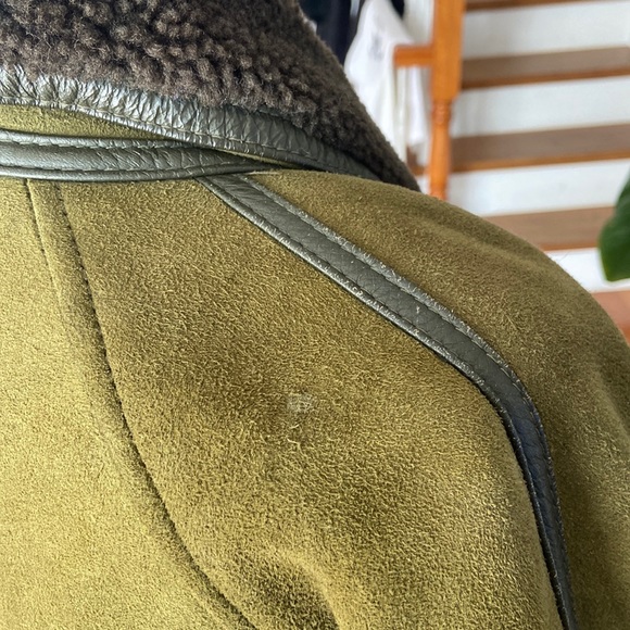 jacket - Picture 10 of 10